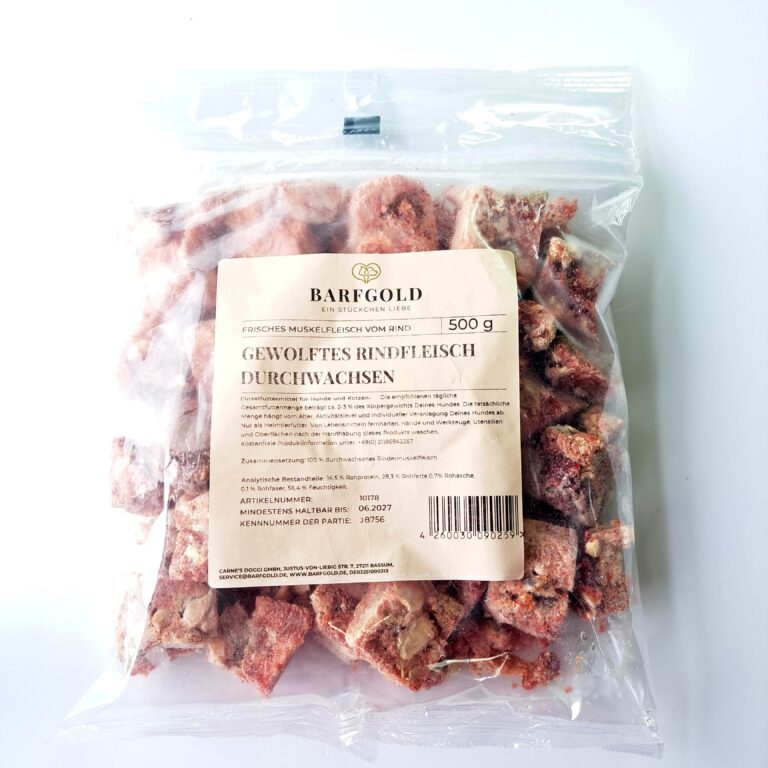tüte mit stückigen bröckchen Fleisch was beim auftauen auseinanderfällt da gewolft