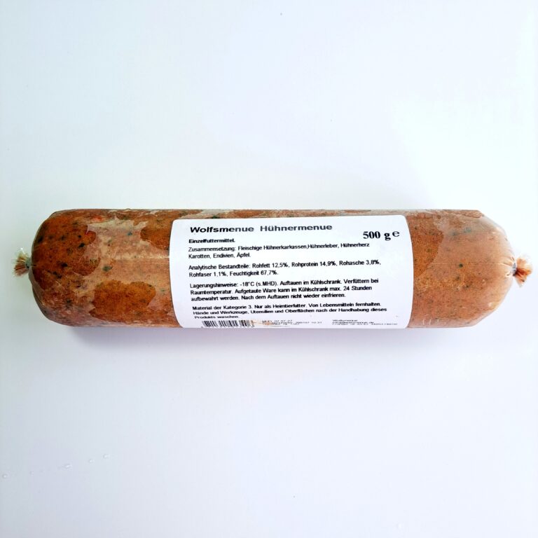 tiefgekühlte Wurst mit einem hellen gewolften Fleischinhalt